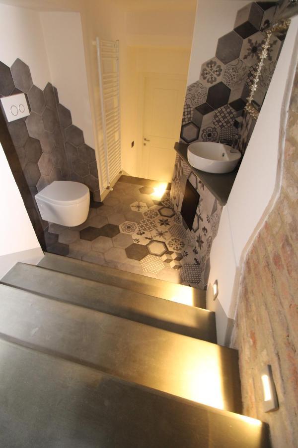 Luxury Suite Apartment Angiolieri Сиена Екстериор снимка
