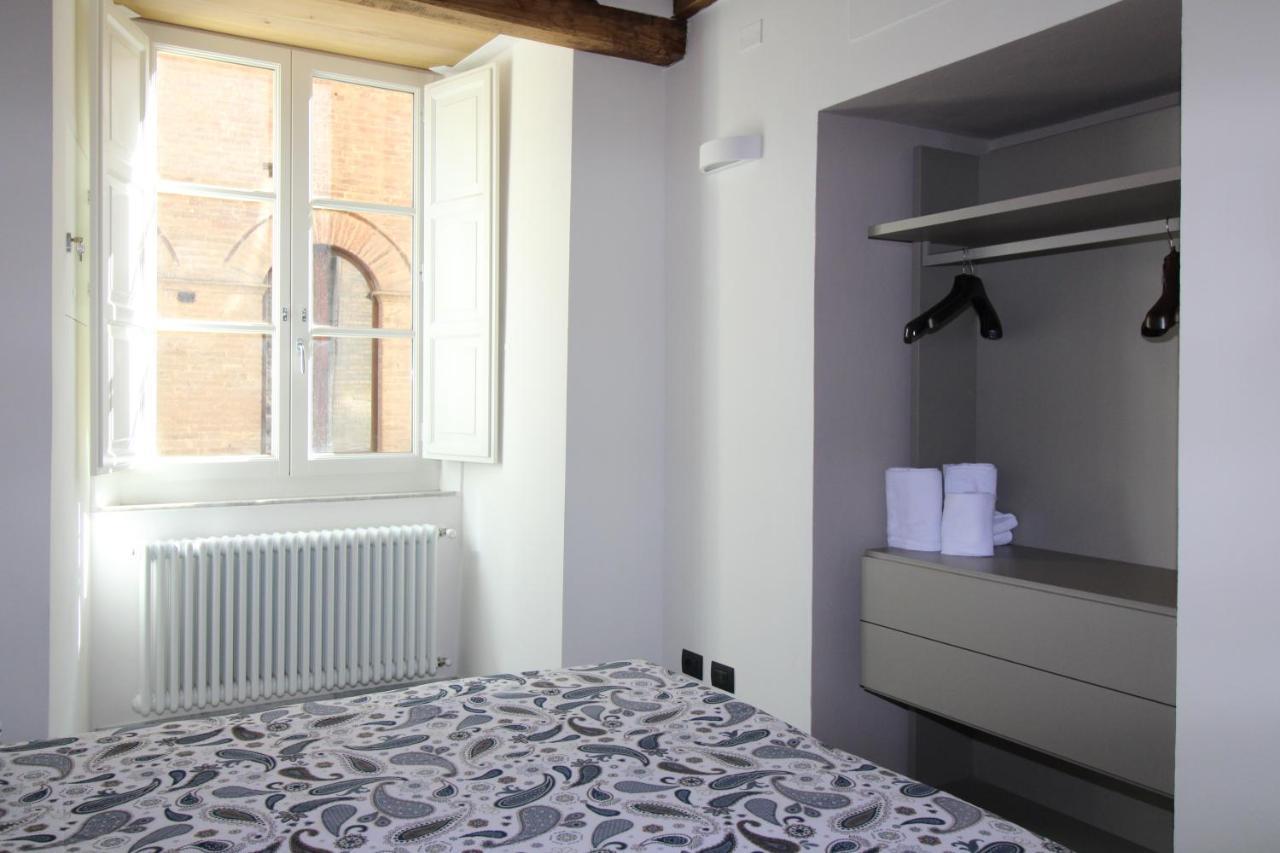 Luxury Suite Apartment Angiolieri Сиена Екстериор снимка