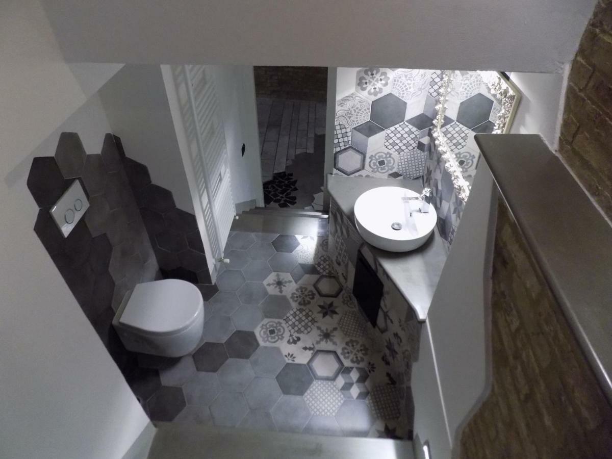 Luxury Suite Apartment Angiolieri Сиена Екстериор снимка
